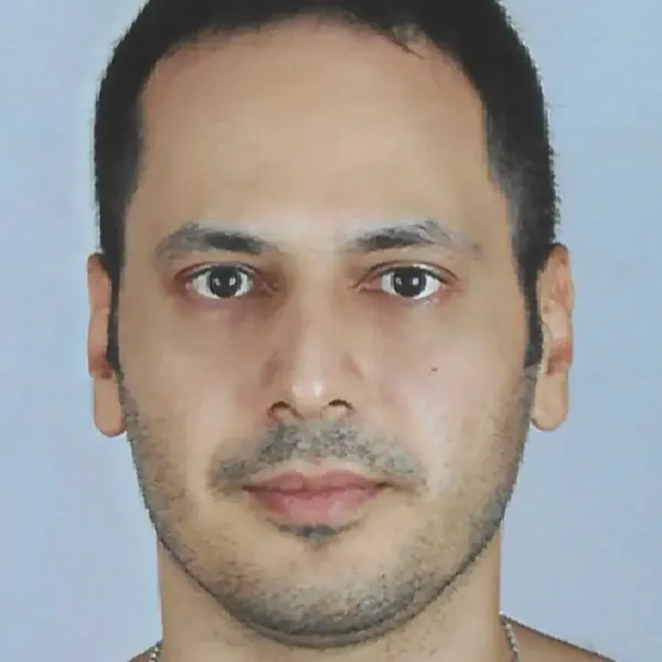 Dr. Alper Burak Uslu – Plastic, reconstructive & aesthetic surgeon
