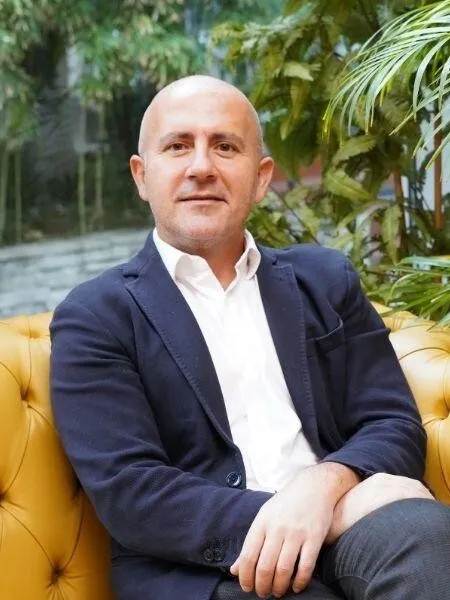 Assoc. Prof. Dr. Ozan Şen
