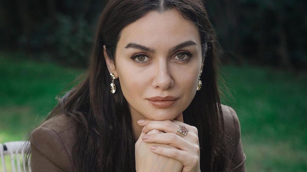 turkish actress Birce Akalay beauty procedure