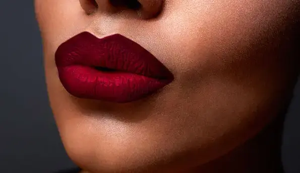thin-lips-work